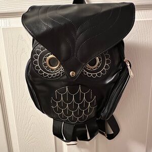 Women’s angry owl backpack!!